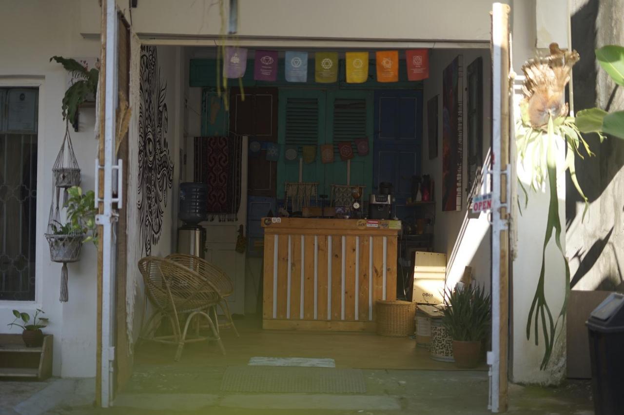 Oke Baik Hostel Yogyakarta Eksteriør billede