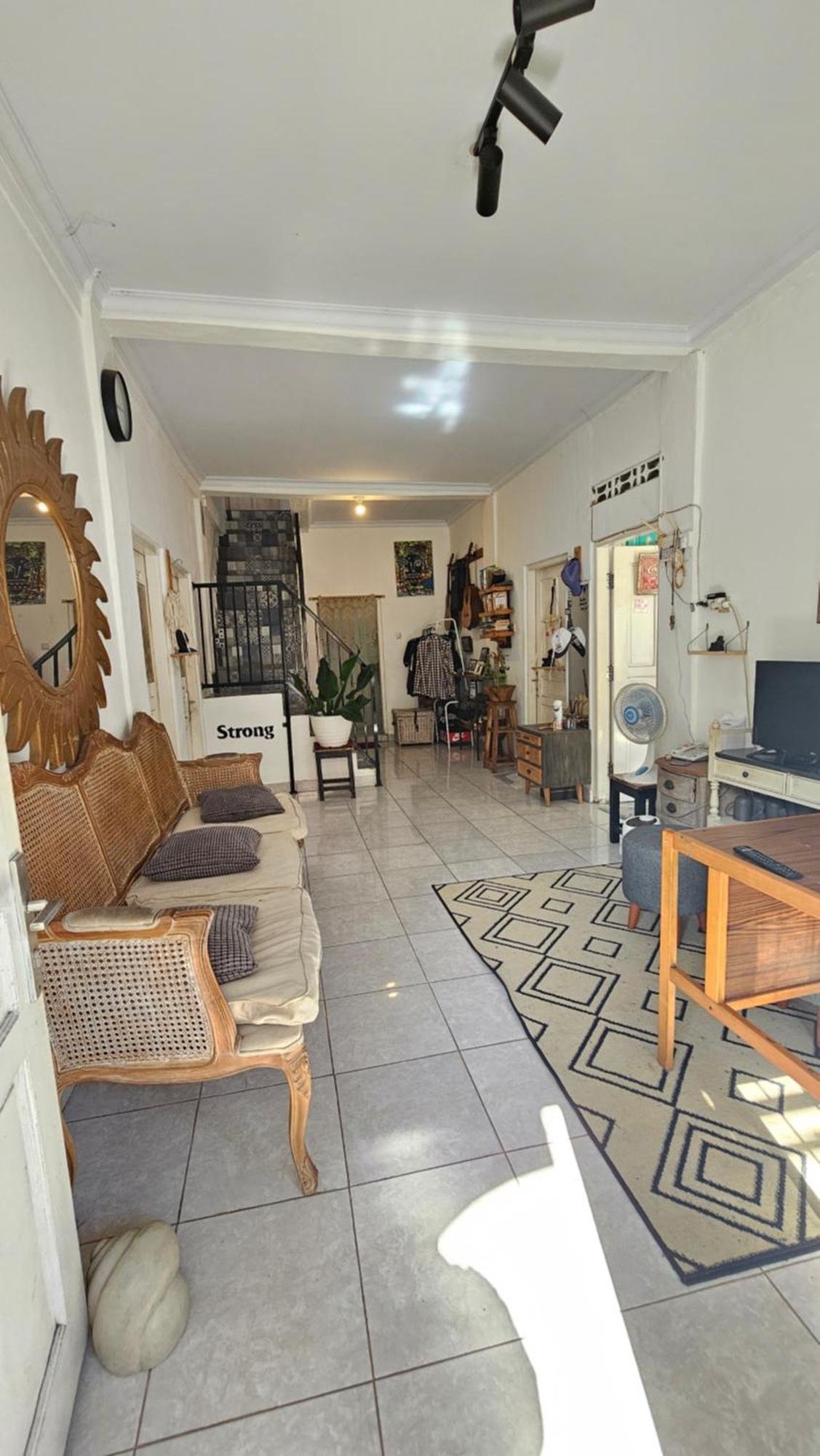 Oke Baik Hostel Yogyakarta Eksteriør billede