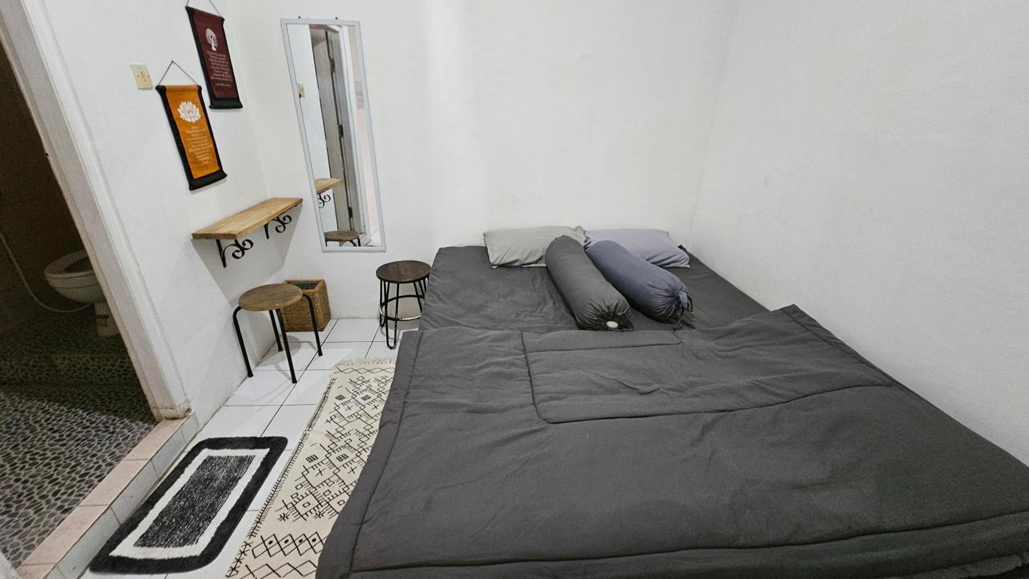 Oke Baik Hostel Yogyakarta Eksteriør billede