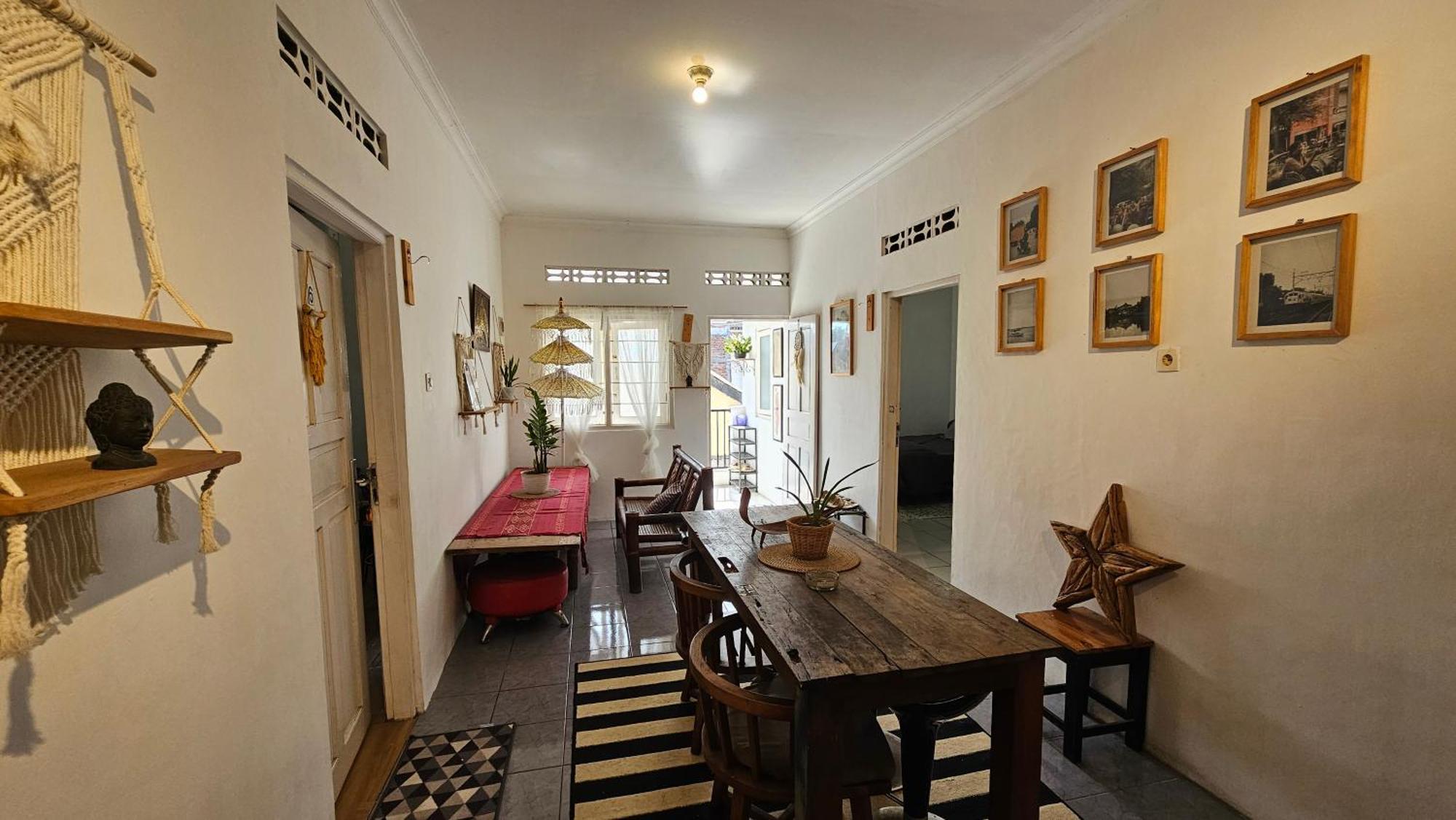 Oke Baik Hostel Yogyakarta Eksteriør billede
